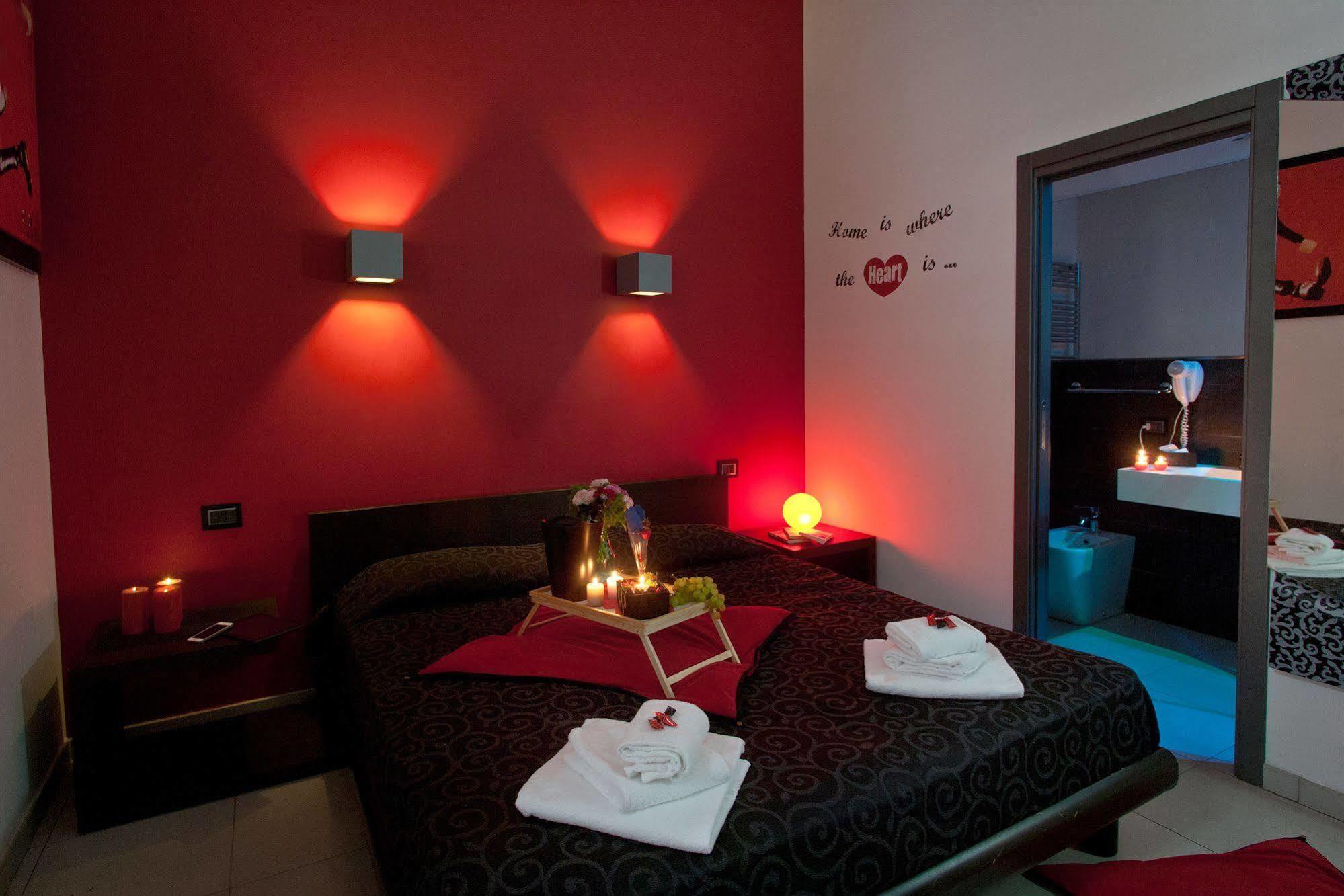 Crossing Roma 1 Hotel Ngoại thất bức ảnh